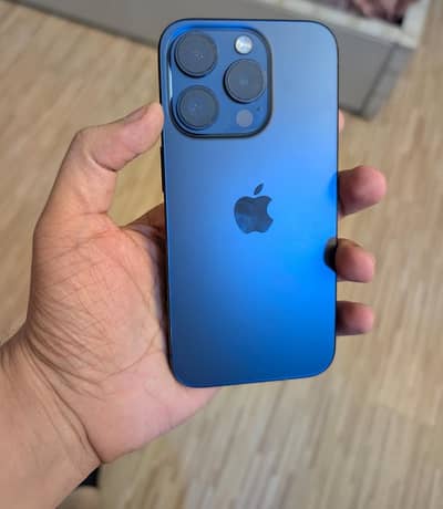 iPhone 15 Pro – Blue Titanium – 100% Battery Health