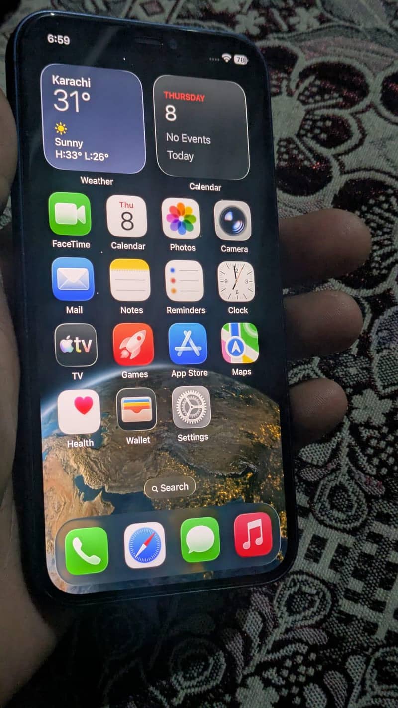 Apple iPhone 12 3