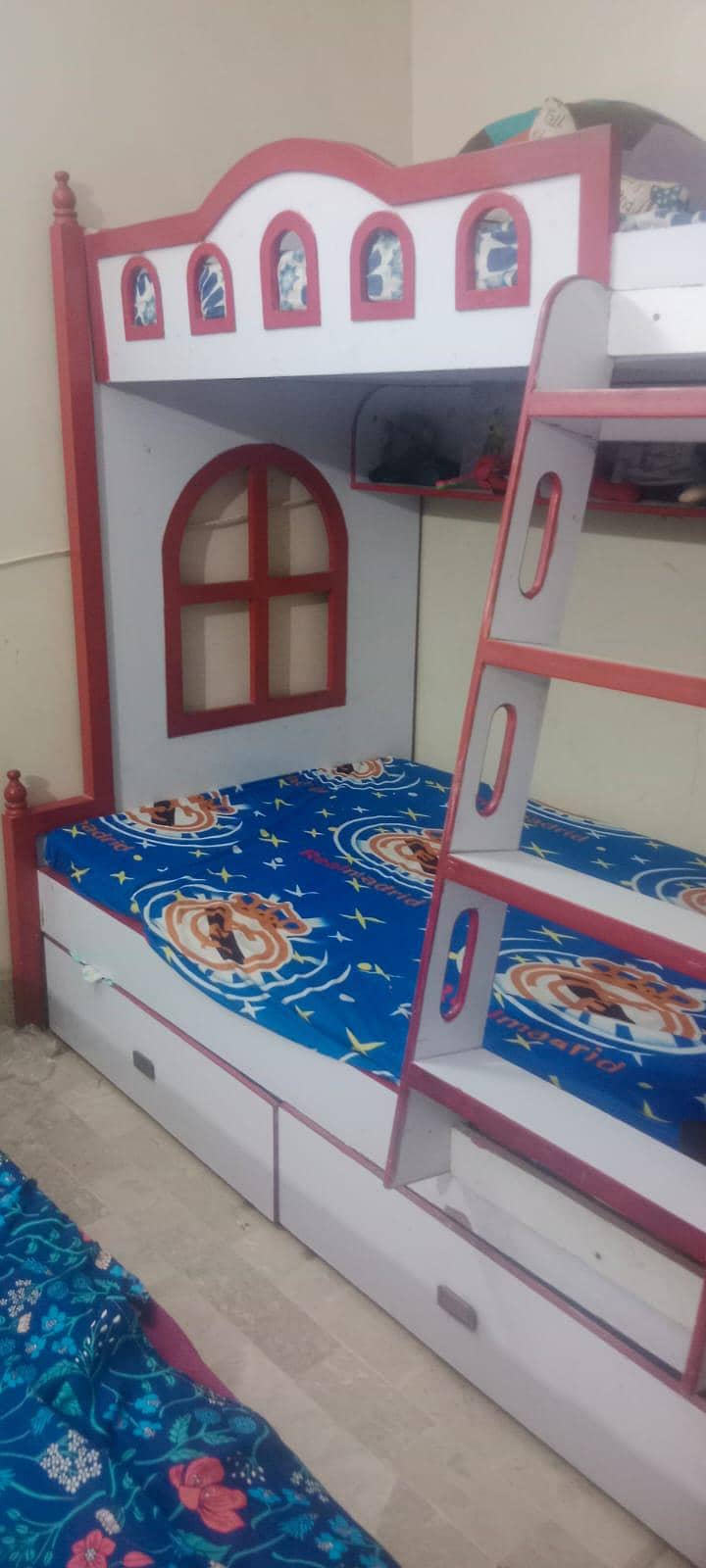Kid bed 1