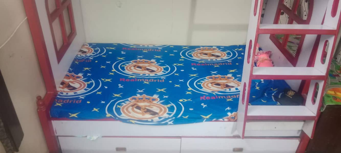 Kid bed 4