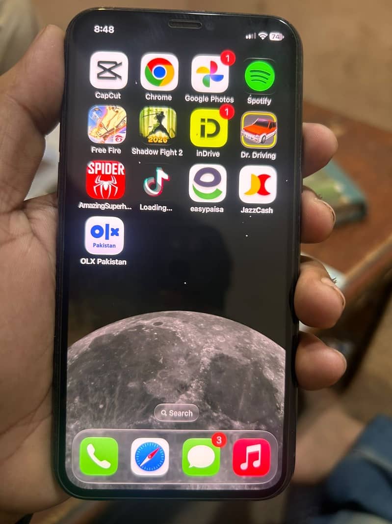 Apple iPhone 11 Pro 0