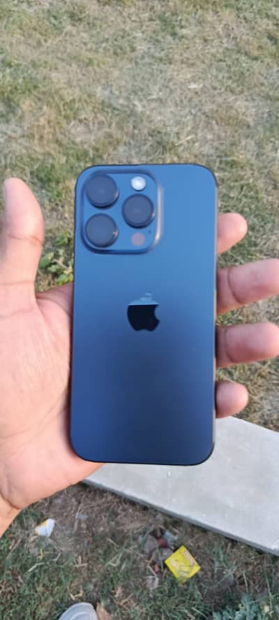 Apple iPhone 15 Pro Factory Unlock