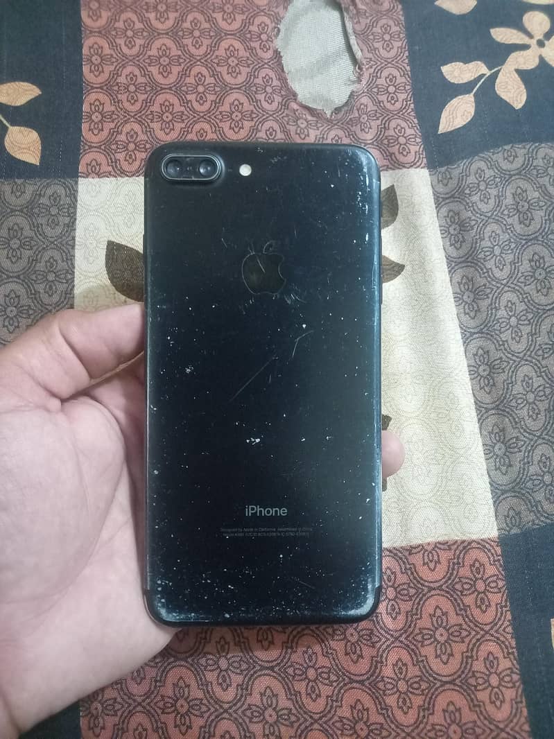 Apple iPhone 7 Plus 2