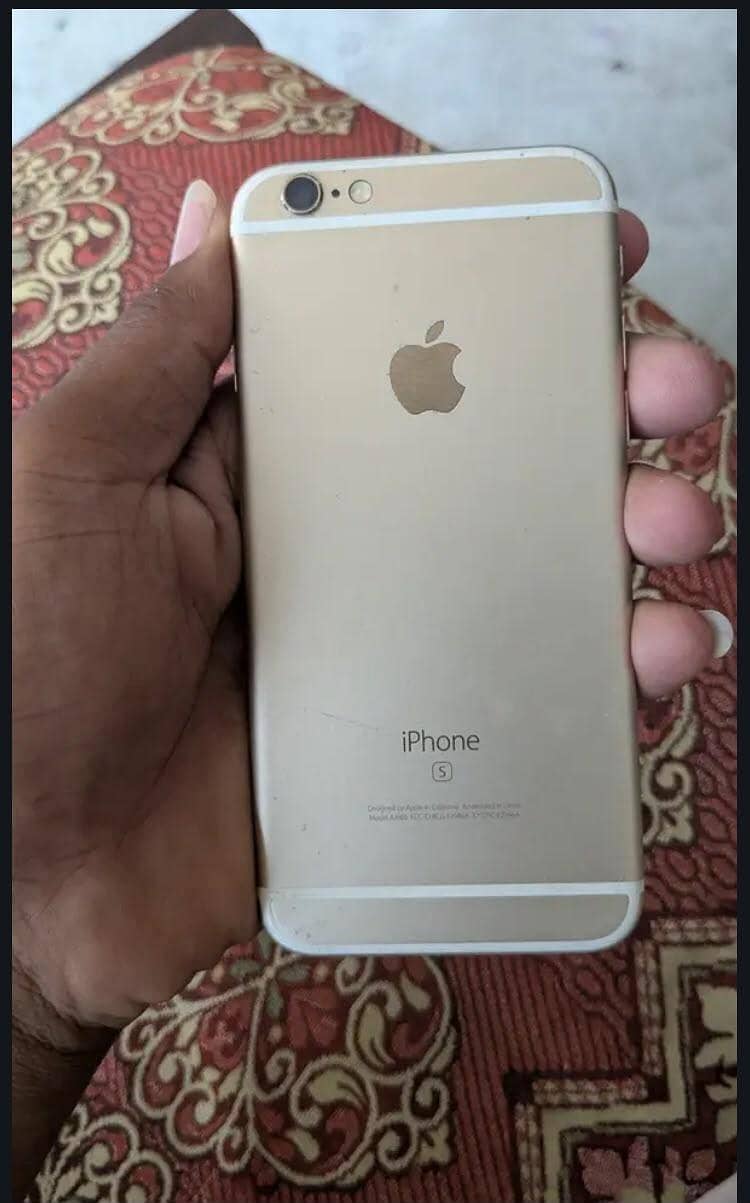 Apple iPhone 6S 0
