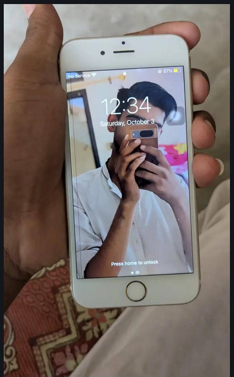 Apple iPhone 6S 1