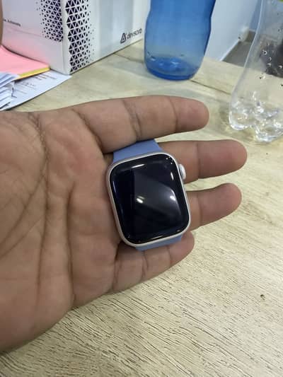 Apple Watch series 9. Just used for 2 weeks