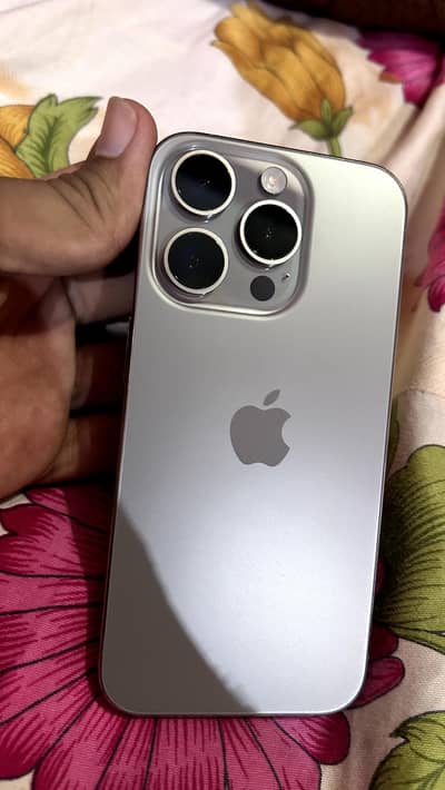 Apple iPhone 15 Pro