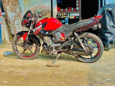 2017 Model YBR 125 For Sale In Outclass Condition