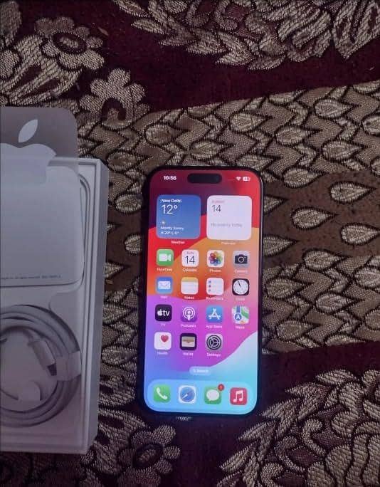 Apple iPhone 15 Pro 1