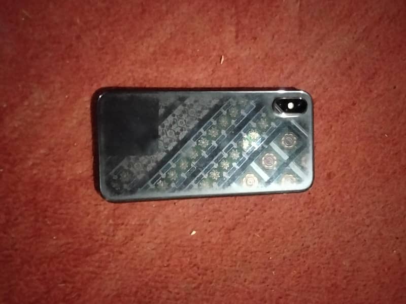 Apple iPhone X 4