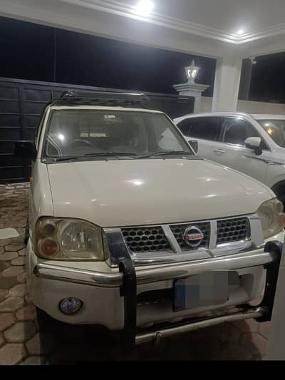 Nissan Navara 2008