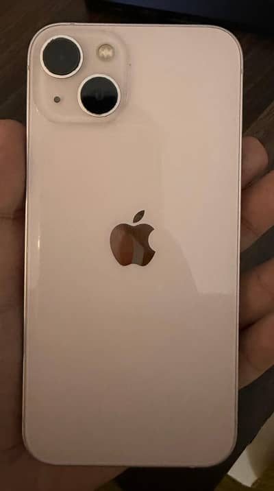 Apple iPhone 13