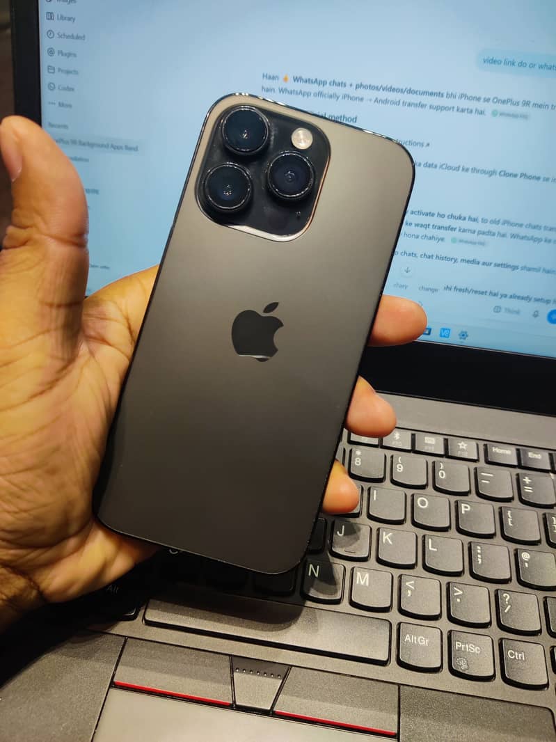 Apple iPhone 14 Pro 4