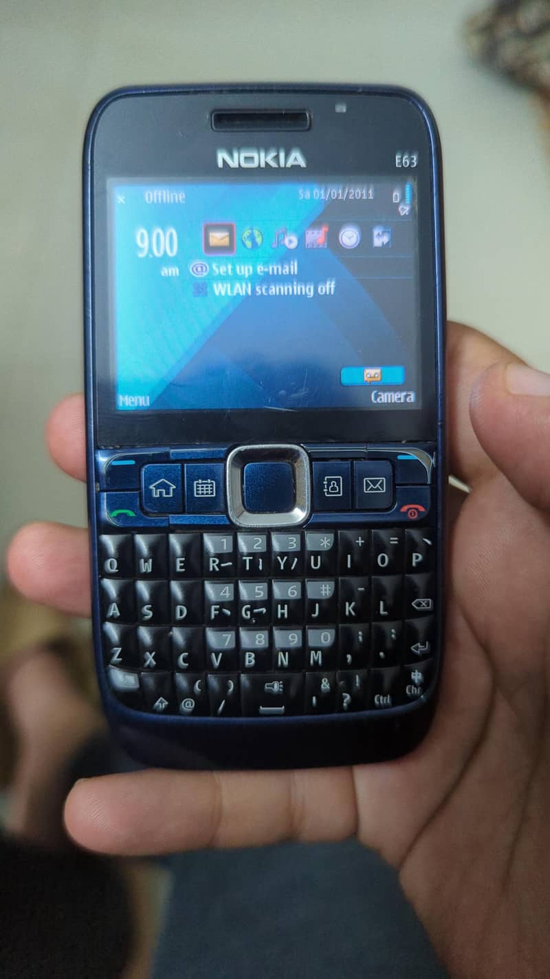 Nokia E63 2