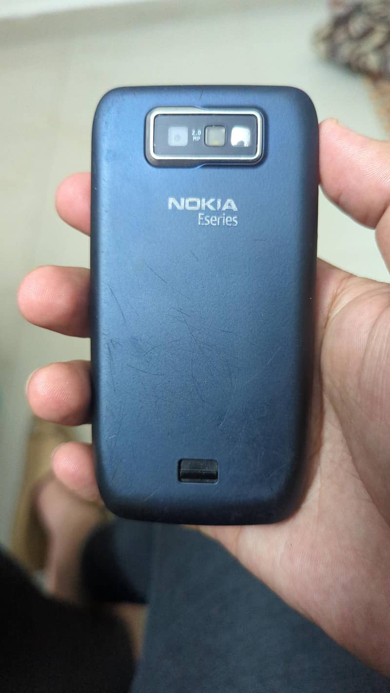 Nokia E63 3