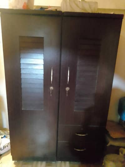 Good Condition Wardrobe for Sale
