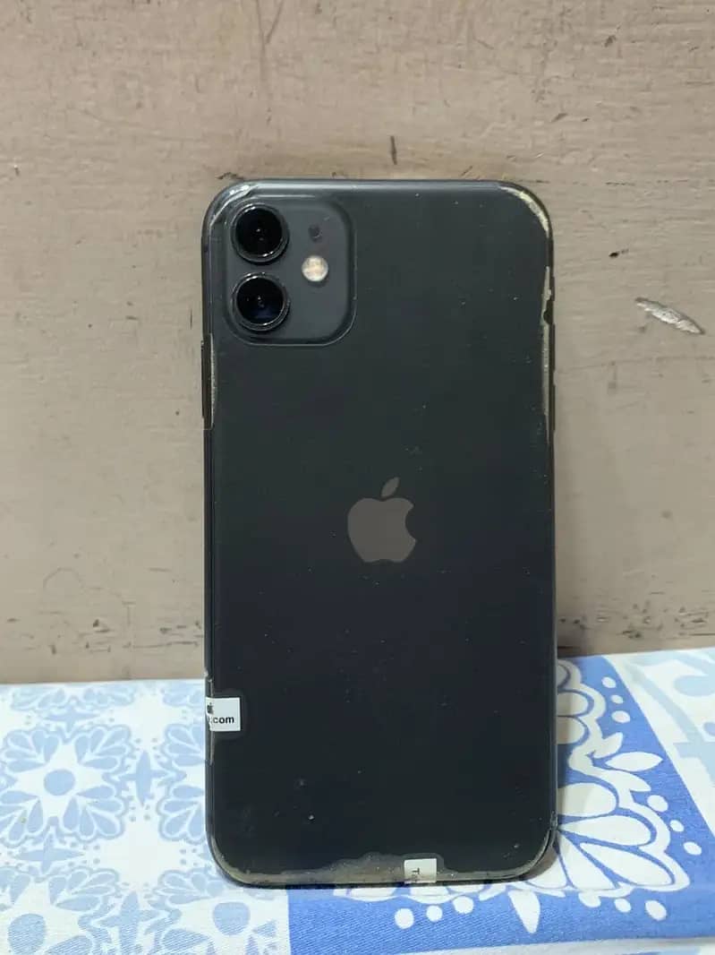 Apple iPhone 11 3