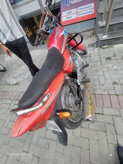 Honda Deluxe For Sale Good Condition
