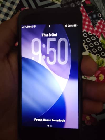 Apple iPhone SE 128 gb
