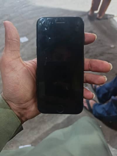 Apple iPhone 7 10/8 condition official pta approved 32gb