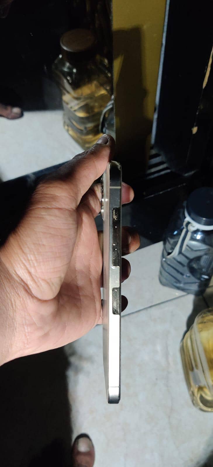 Apple iPhone 12 Pro Max 4