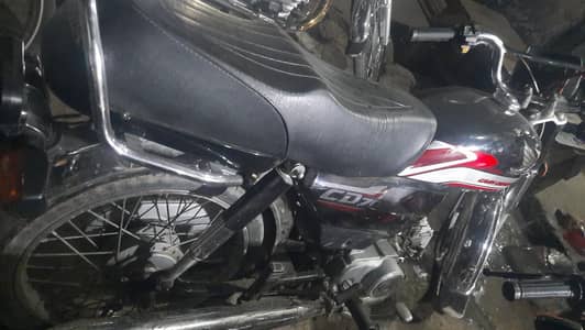 I am selling my honda CG 125 biomatric on the spot