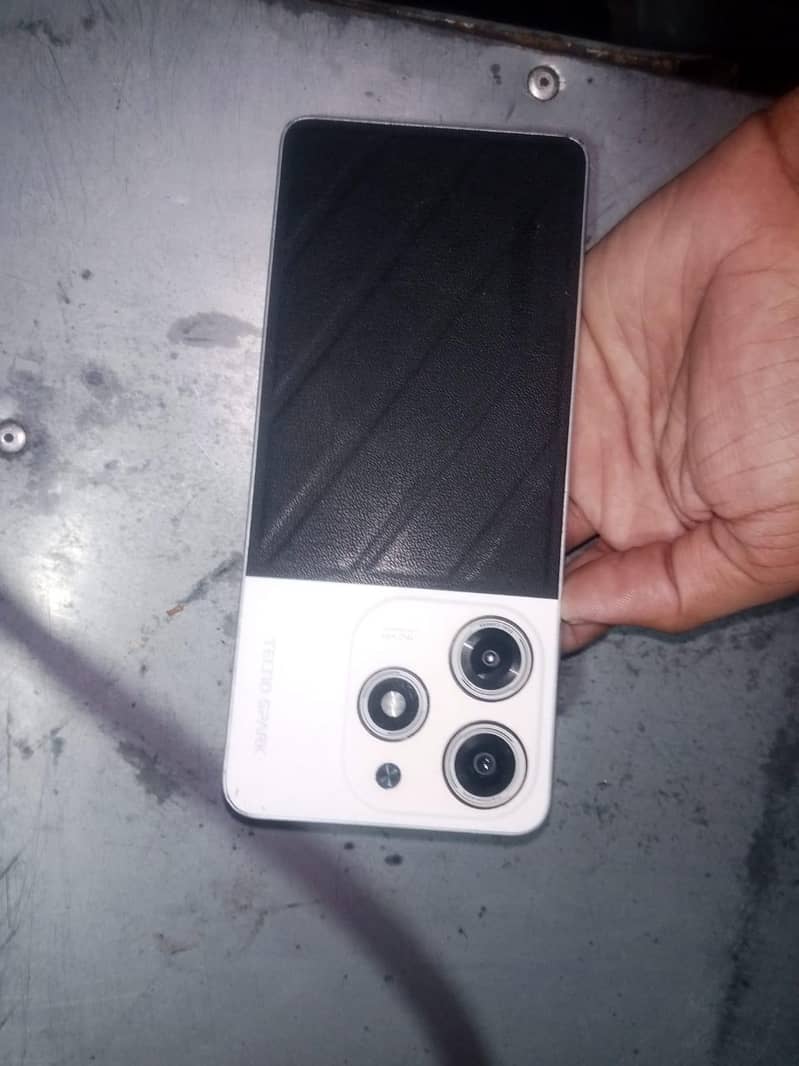 Mobile 3