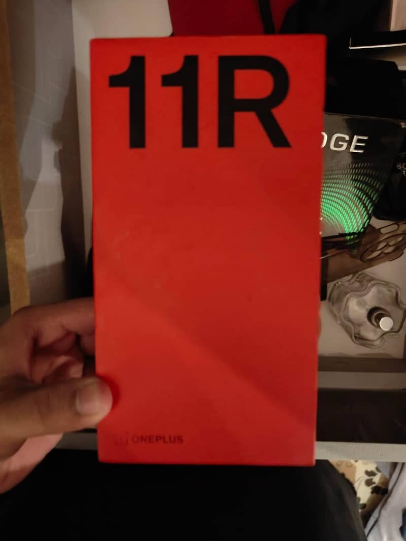 One Plus 11 0