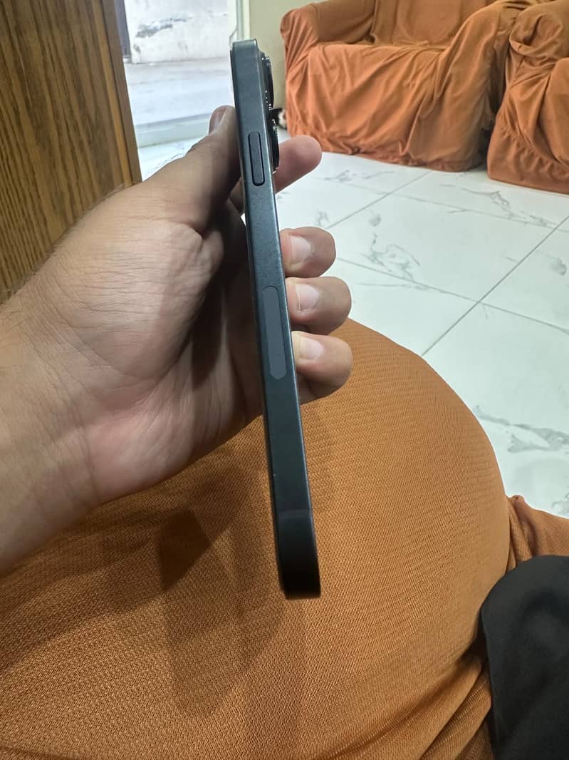 Apple iPhone 14 plus 4