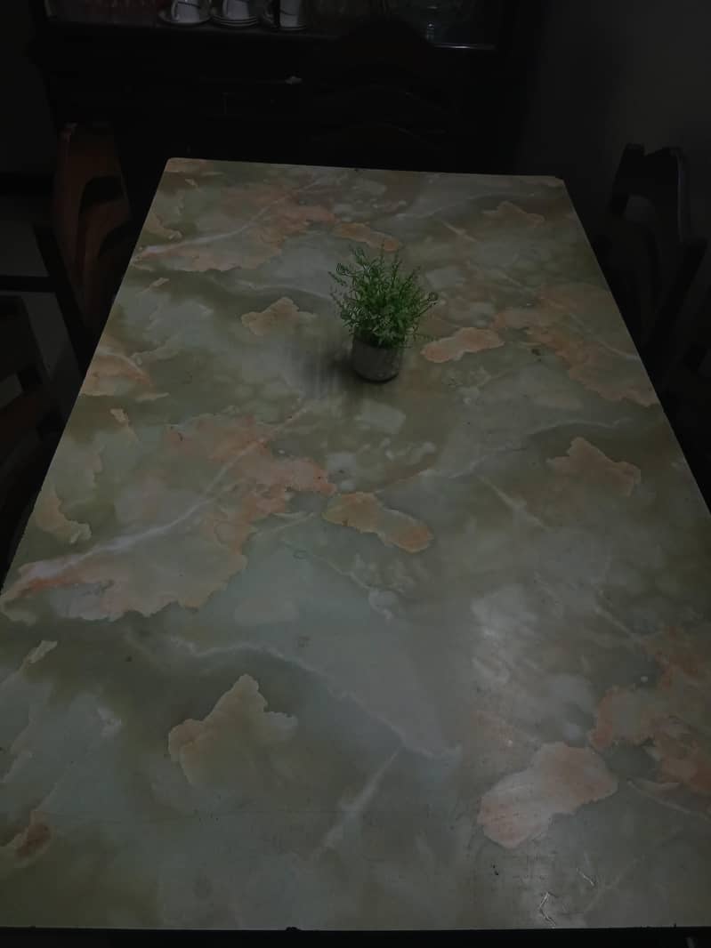 6 seater Dining table 0
