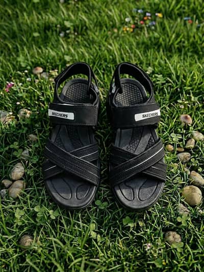 Skechers Men's Comfortable Strap Sandals – Black (Brand New)