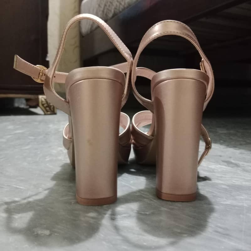 high heels 2
