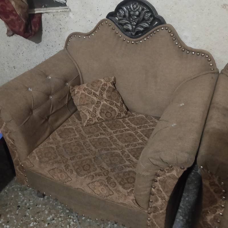 sofa set and table set 0