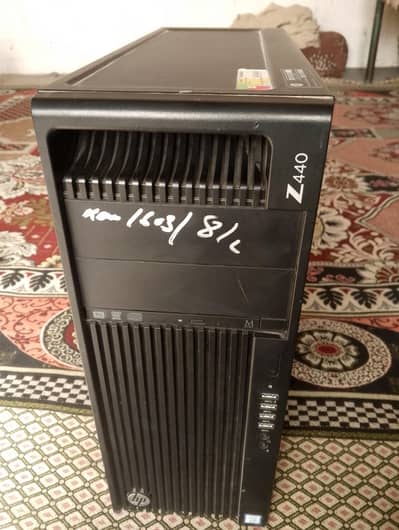 HP Z440