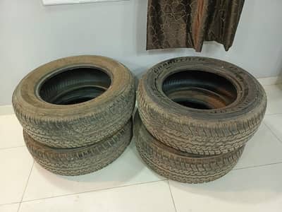 Tyres Dunlop for revo