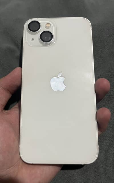 Apple iPhone 13