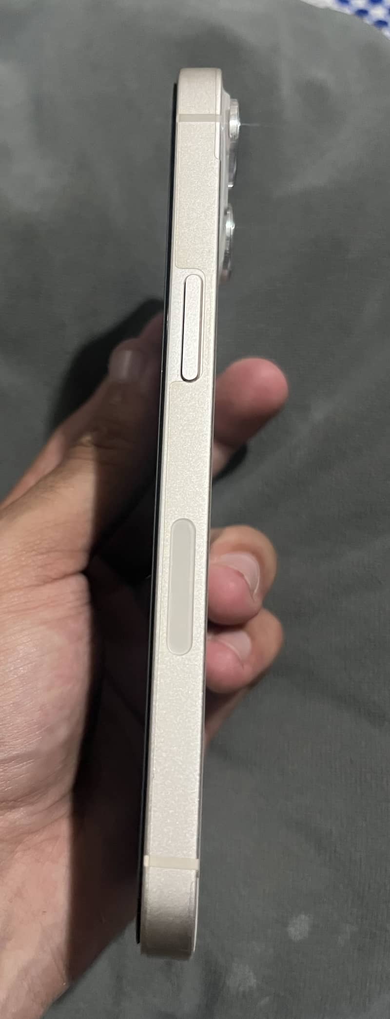 Apple iPhone 13 3