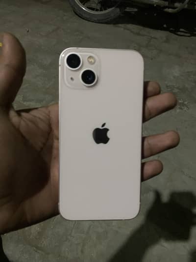 Apple iPhone 13