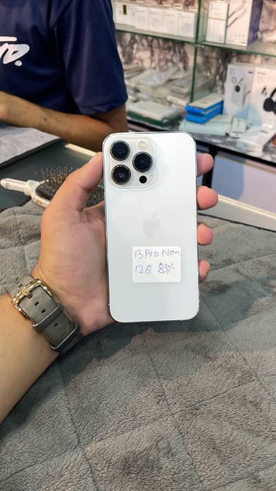 Apple iPhone 13 Pro