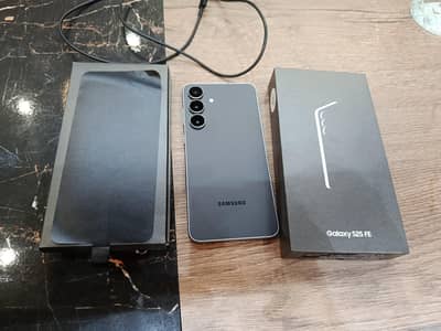 Samsung S25 FE 8/256 Black 3 mnth used only official pta approved