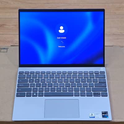 DELL Premium Ultra Book Core i5 (12-Core 16-CPUs) 512GB-NVMe 2K LED
