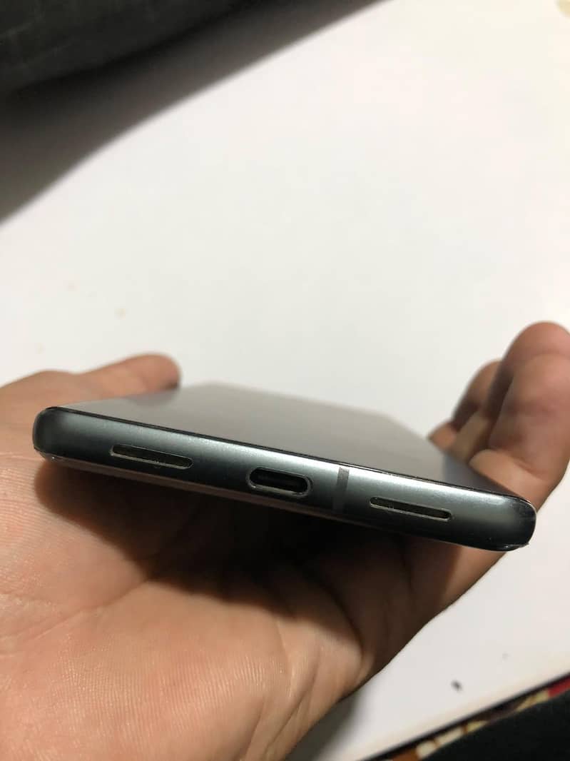 Google Pixel 7 Pro 2