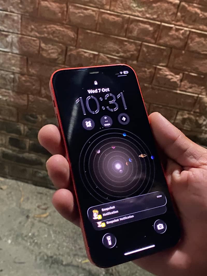 Apple iPhone 12 4