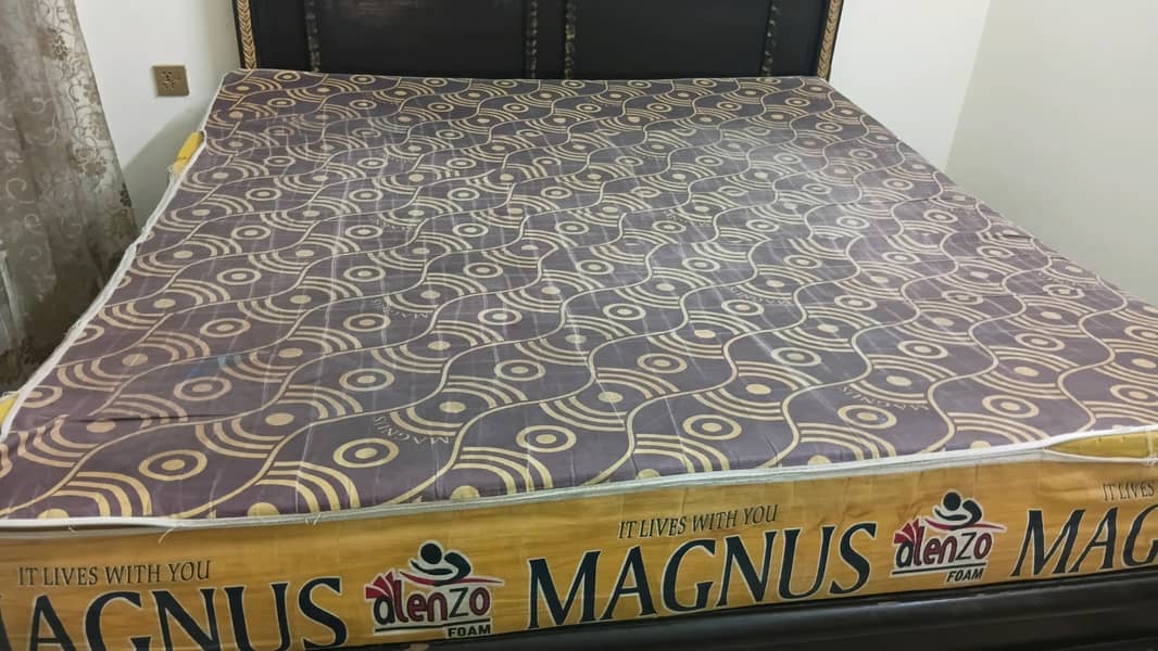 Mattress 0