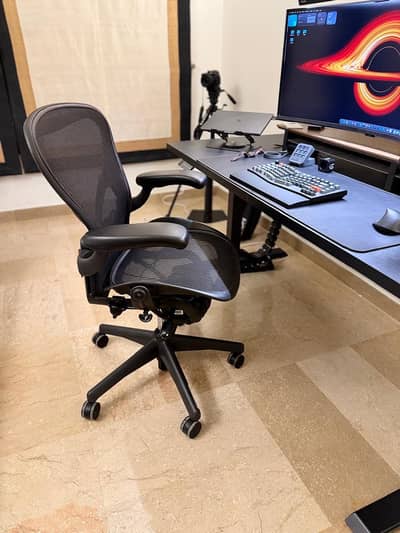 Herman Miller Aeron Size B Available  Delivery All Pakistan