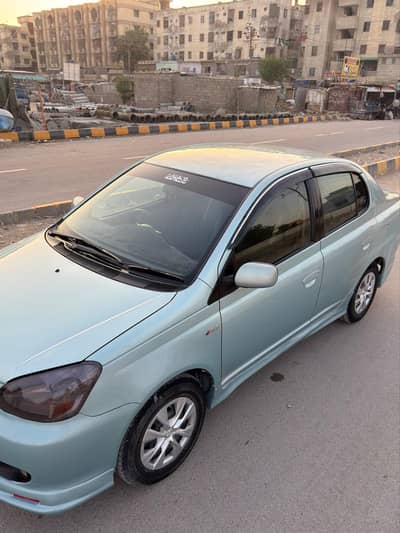 Toyota Platz 2007