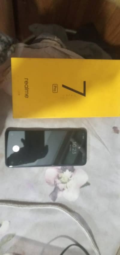 Realme 7 pro urgent sale needs cash.
