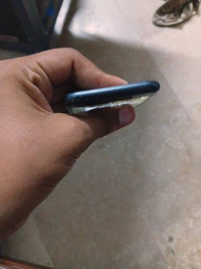 Apple iPhone 7 4