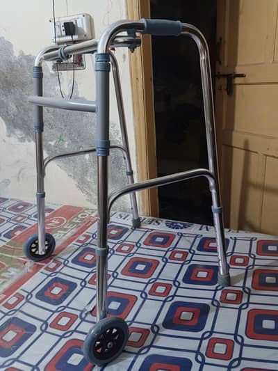 Wheel Walker / Walking Frame – 10/10 Condition