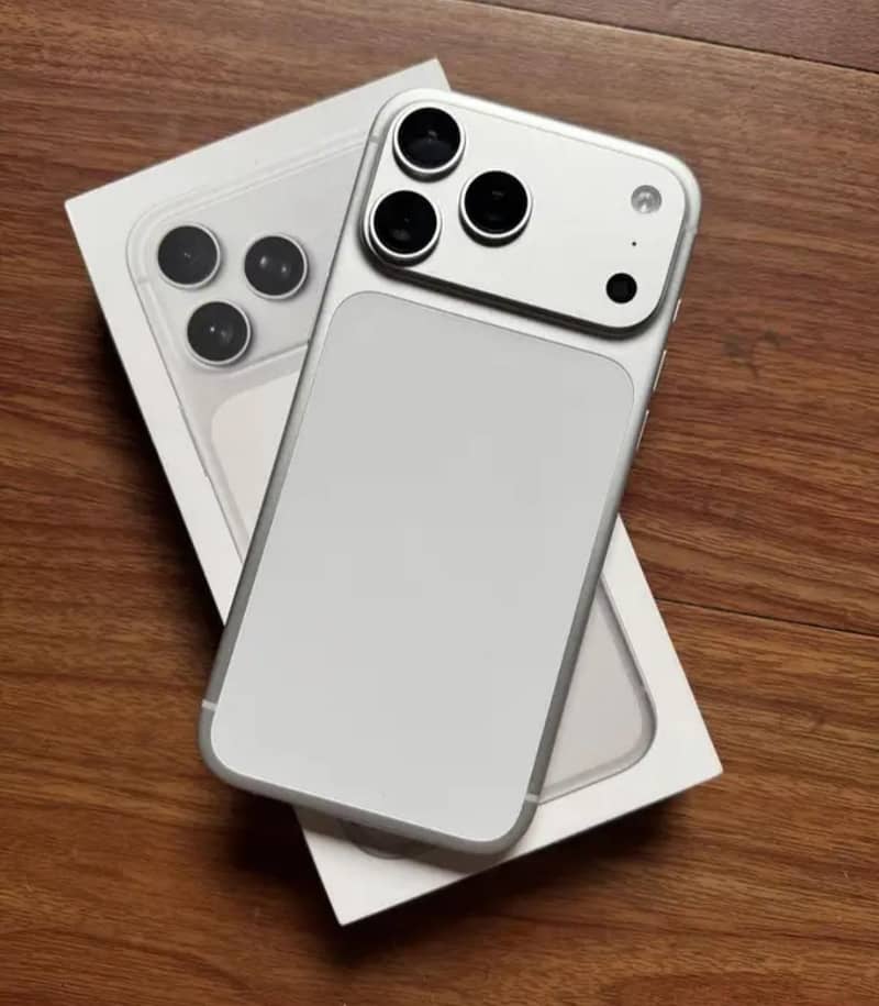 Apple iPhone 17 Pro Max 0